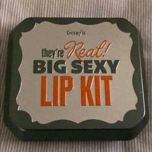 BNIB Benefit They’re Real! Big Sexy Lip Kit